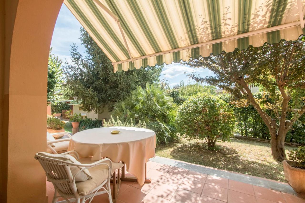 Residence Mugello Resort スカルペリーア エクステリア 写真