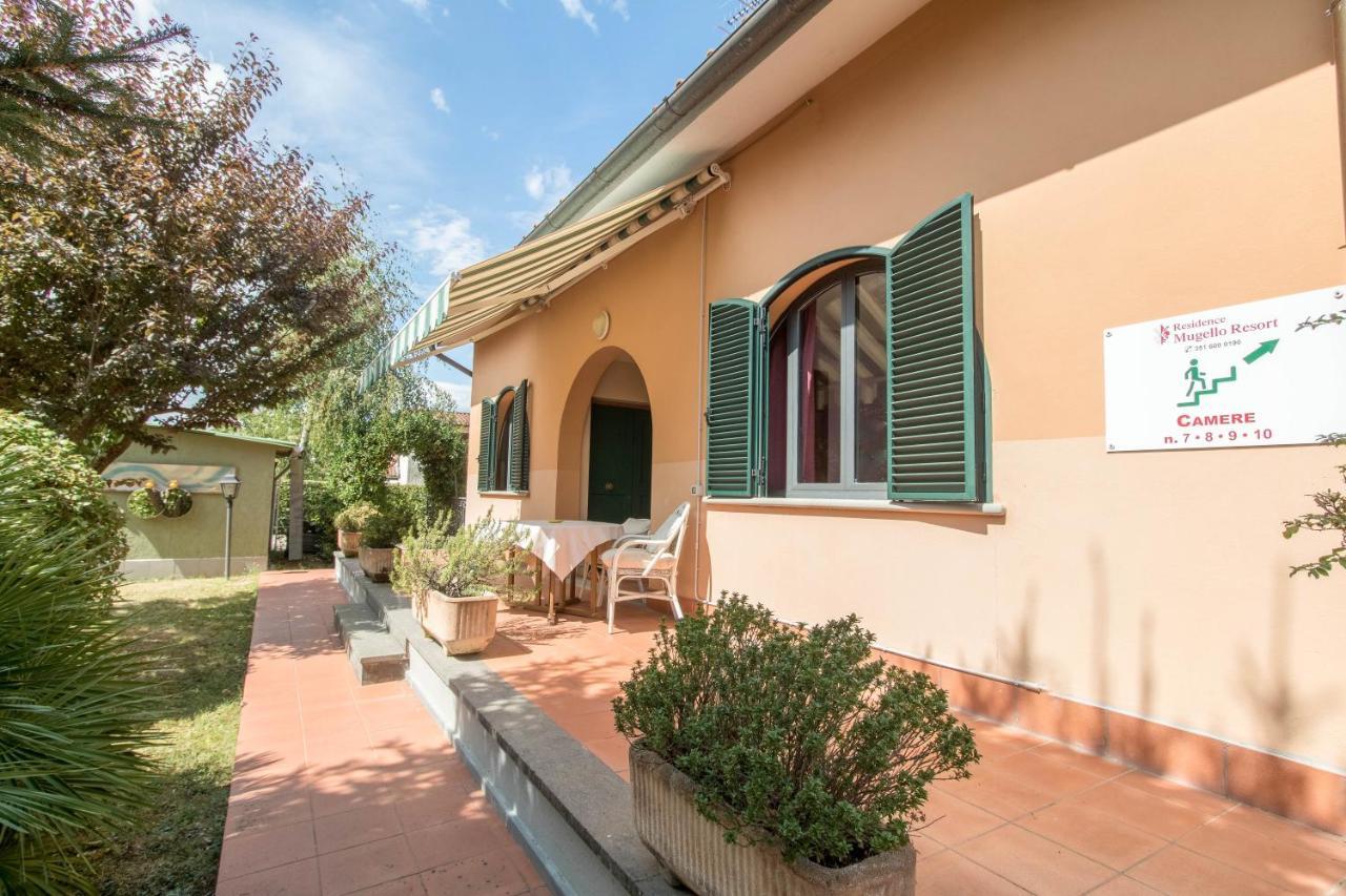 Residence Mugello Resort スカルペリーア エクステリア 写真